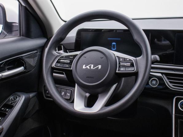 Kia Seltos I Рестайлинг с пробегом 2024 года, цена 2 477 000 рублей, 21739 км, внедорожник, Автокод Объявления