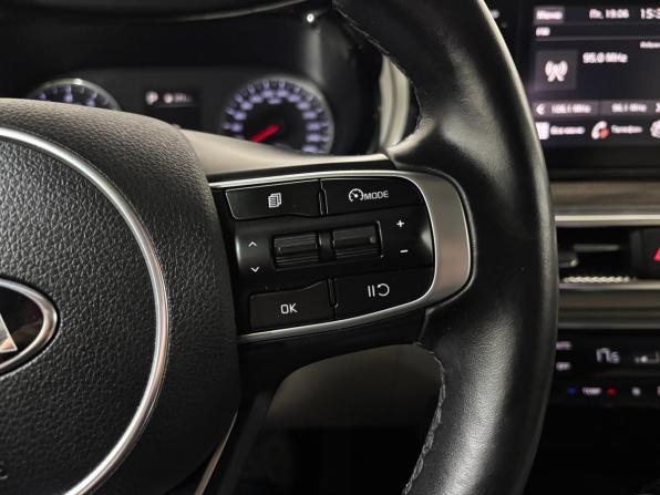 Kia K5 III с пробегом 2021 года, цена 2 900 000 рублей, 44632 км, седан, Автокод Объявления