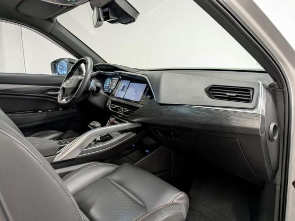 Geely Tugella I Рестайлинг с пробегом 2023 года, цена 2 775 000 рублей, 53696 км, внедорожник, Автокод Объявления