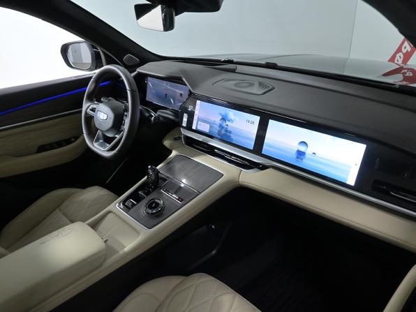 Geely Monjaro I Рестайлинг (China Market) с пробегом 2024 года, цена 3 720 000 рублей, 8543 км, внедорожник, Автокод Объявления