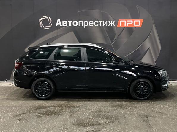 Lada (ВАЗ) Vesta I Рестайлинг (NG) с пробегом 2024 года, цена 1 377 000 рублей, 42126 км, универсал, Автокод Объявления
