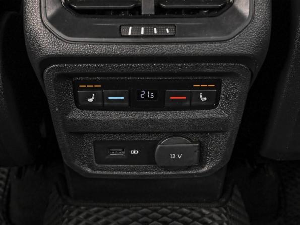 Volkswagen Tiguan II с пробегом 2018 года, цена 2 548 000 рублей, 107537 км, внедорожник, Автокод Объявления