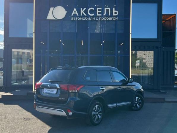 Mitsubishi Outlander III Рестайлинг 2 с пробегом 2018 года, цена 1 715 000 рублей, 116000 км, внедорожник, Автокод Объявления
