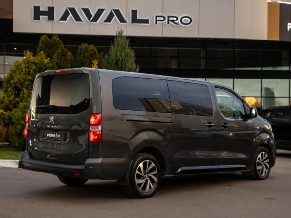 Peugeot Traveller I с пробегом 2022 года, цена 3 328 000 рублей, 141623 км, минивэн, Автокод Объявления
