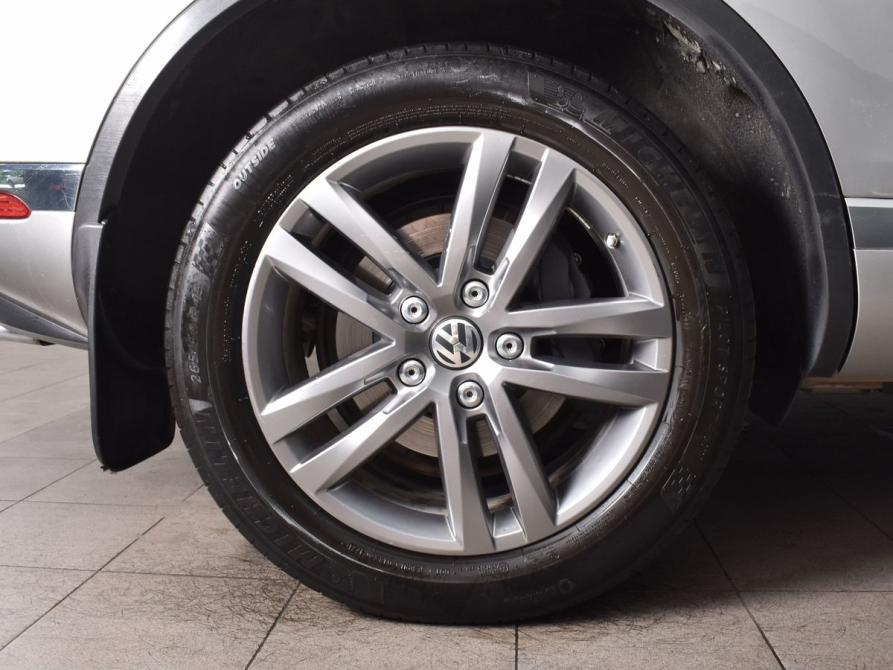 Volkswagen Touareg II Рестайлинг Кемерово  - изображение 11