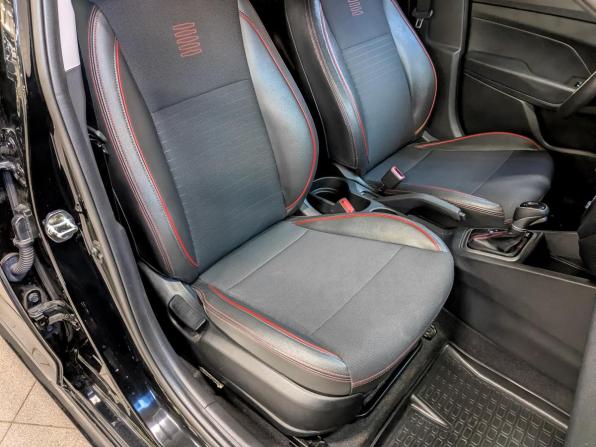 Hyundai Solaris II Рестайлинг с пробегом 2022 года, цена 1 699 000 рублей, 61441 км, седан, Автокод Объявления