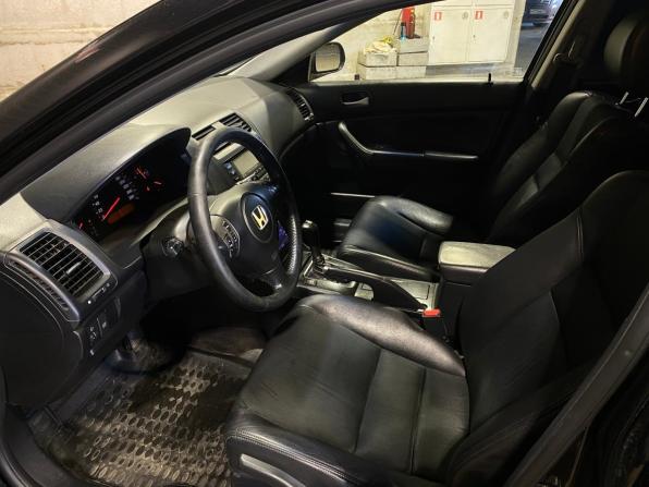 Honda Accord VIII с пробегом 2007 года, цена 950 000 рублей, 289156 км, седан, Автокод Объявления