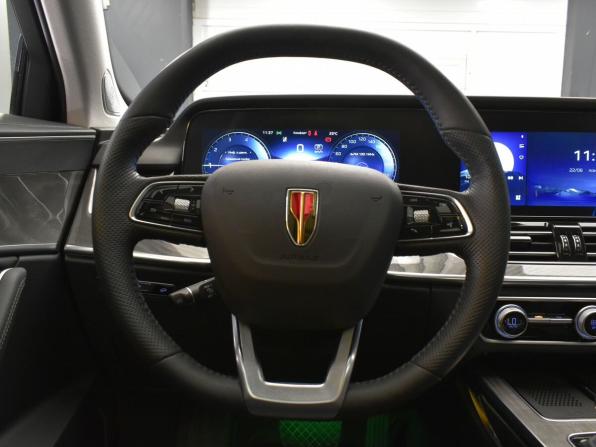 Hongqi HS5 I Рестайлинг с пробегом 2024 года, цена 3 750 000 рублей, 9068 км, внедорожник, Автокод Объявления