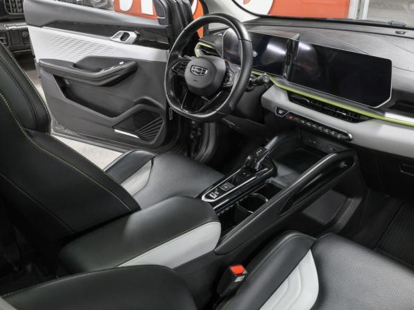 Geely Coolray I Рестайлинг с пробегом 2023 года, цена 2 098 000 рублей, 50063 км, внедорожник, Автокод Объявления