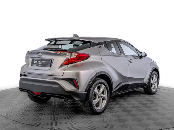 Toyota C-HR I с пробегом 2018 года, цена 1 970 000 рублей, 156834 км, внедорожник, Автокод Объявления