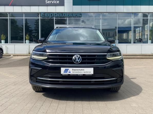 Volkswagen Tiguan II Рестайлинг с пробегом 2021 года, цена 2 739 000 рублей, 158000 км, внедорожник, Автокод Объявления