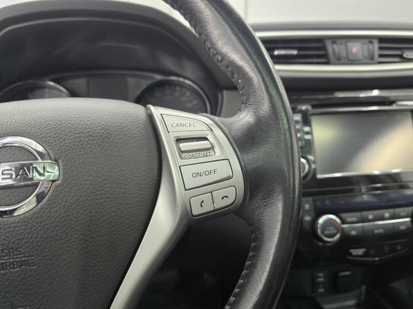 Nissan Qashqai II с пробегом 2018 года, цена 1 775 000 рублей, 152000 км, внедорожник, Автокод Объявления