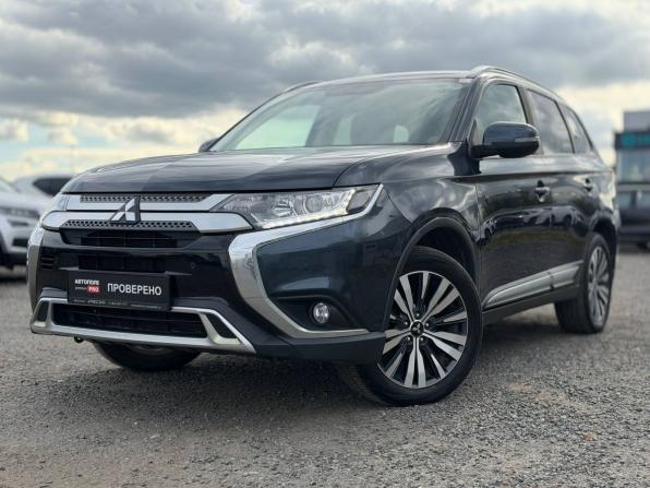 Mitsubishi Outlander III Рестайлинг 3 с пробегом 2019 года, цена 2 365 000 рублей, 60000 км, внедорожник, Автокод Объявления