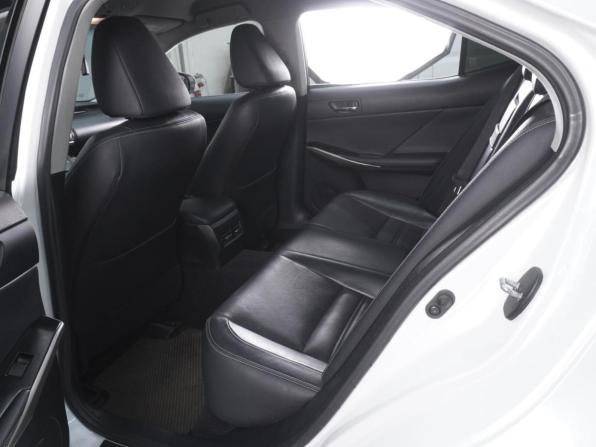 Lexus IS III с пробегом 2013 года, цена 2 399 000 рублей, 115900 км, седан, Автокод Объявления