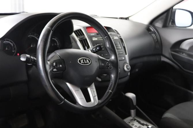 Kia Ceed I Рестайлинг с пробегом 2011 года, цена 799 990 рублей, 167184 км, хэтчбек, Автокод Объявления