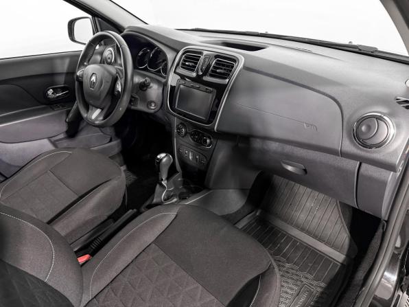 Renault Sandero II с пробегом 2016 года, цена 1 090 000 рублей, 50699 км, хэтчбек, Автокод Объявления