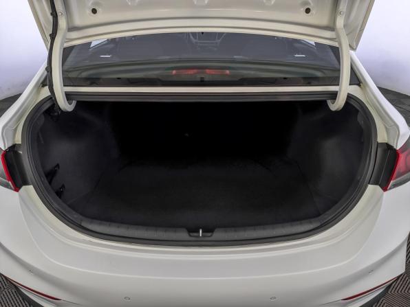 Hyundai Solaris II с пробегом 2020 года, цена 1 295 000 рублей, 111199 км, седан, Автокод Объявления
