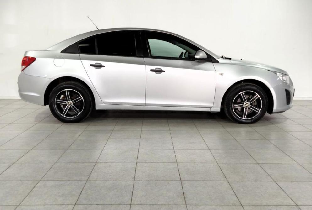 Chevrolet Cruze I Рестайлинг Саратов  - изображение 4