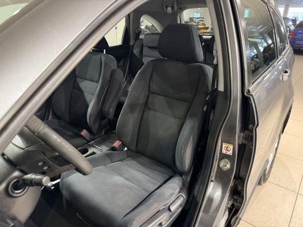 Honda CR-V III Рестайлинг с пробегом 2010 года, цена 1 170 000 рублей, 302000 км, внедорожник, Автокод Объявления