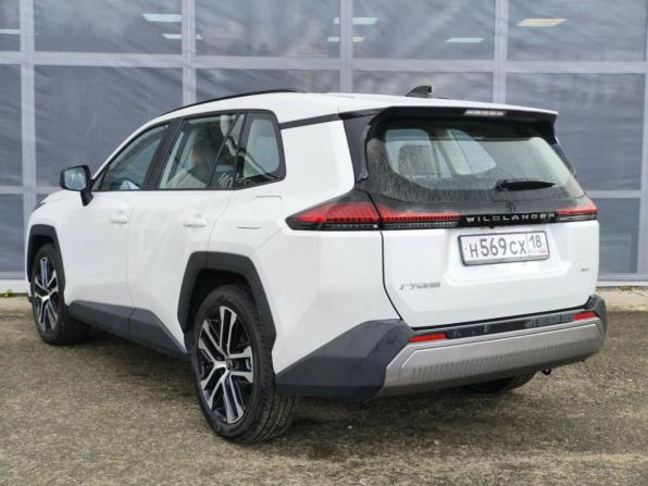 Toyota Wildlander II с пробегом 2026 года, цена 4 200 000 рублей, 7000 км, внедорожник, Автокод Объявления