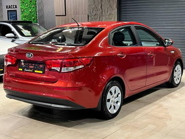 Kia Rio III Рестайлинг с пробегом 2016 года, цена 950 000 рублей, 125350 км, седан, Автокод Объявления