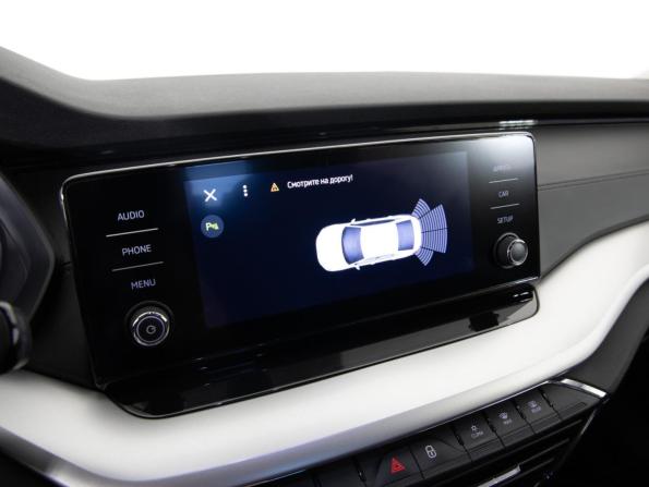 Skoda Octavia IV (A8) с пробегом 2021 года, цена 2 360 000 рублей, 49122 км, лифтбек, Автокод Объявления