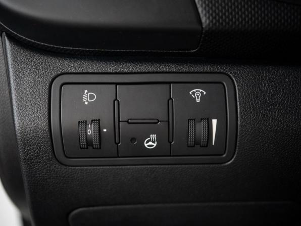 Hyundai Solaris I с пробегом 2014 года, цена 950 500 рублей, 98002 км, хэтчбек, Автокод Объявления