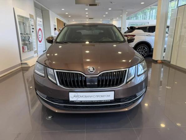 Skoda Octavia III (A7) Рестайлинг с пробегом 2017 года, цена 1 950 000 рублей, 152062 км, лифтбек, Автокод Объявления