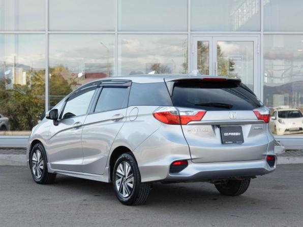 Honda Shuttle II с пробегом 2016 года, цена 998 500 рублей, 125086 км, универсал, Автокод Объявления