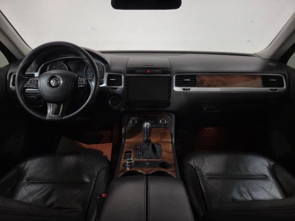 Volkswagen Touareg II с пробегом 2011 года, цена 1 680 000 рублей, 324000 км, внедорожник, Автокод Объявления