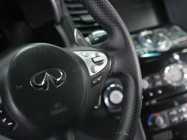 Infiniti FX II (S51) Рестайлинг с пробегом 2011 года, цена 1 950 000 рублей, 194856 км, внедорожник, Автокод Объявления