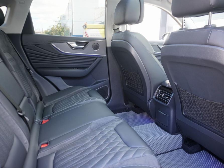 Hongqi HS5 I Рестайлинг Москва  - изображение 10