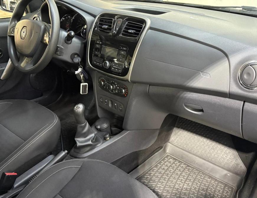 Renault Logan II Санкт-Петербург  - изображение 20