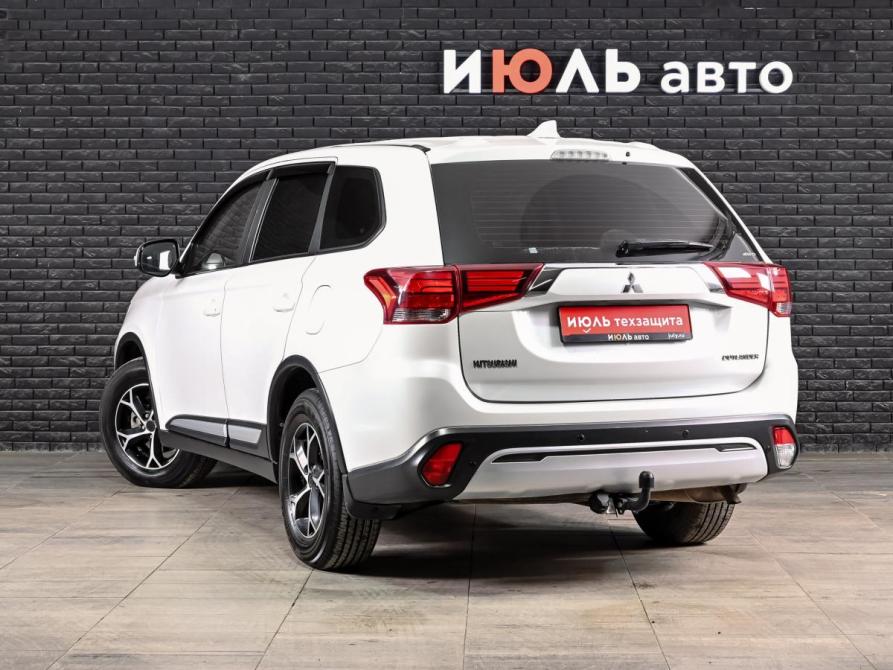 Mitsubishi Outlander III Рестайлинг 3 Екатеринбург  - изображение 7