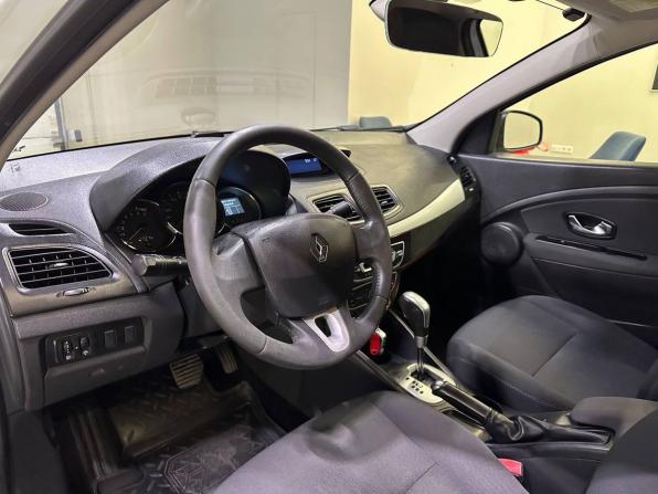 Renault Megane III с пробегом 2011 года, цена 520 000 рублей, 198635 км, хэтчбек, Автокод Объявления