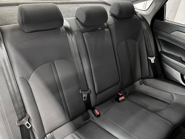 Hyundai Sonata VII (LF) Рестайлинг с пробегом 2018 года, цена 1 595 000 рублей, 149930 км, седан, Автокод Объявления