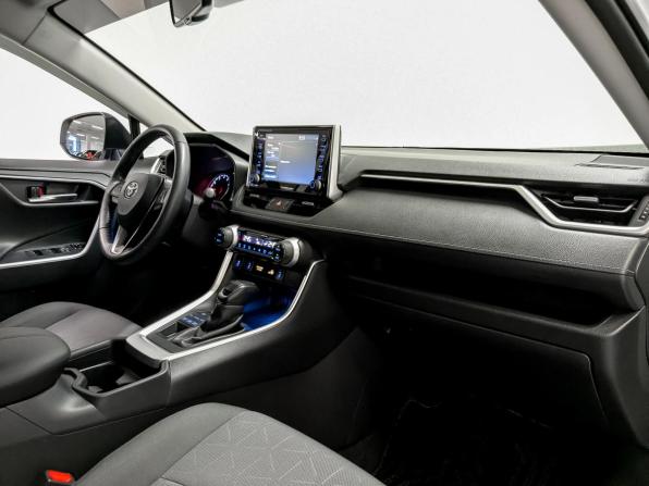 Toyota RAV4 V (XA50) с пробегом 2021 года, цена 3 300 000 рублей, 73747 км, внедорожник, Автокод Объявления