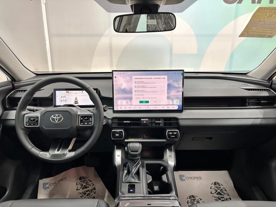 Toyota RAV4 VI (XA60) Набережные Челны  - изображение 18