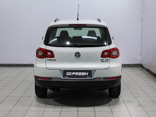 Volkswagen Tiguan I с пробегом 2010 года, цена 1 149 000 рублей, 189275 км, внедорожник, Автокод Объявления