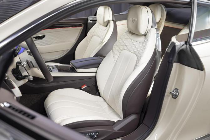 Новый Bentley Continental GT IV 2025 года, цена 48 396 800 рублей, купе, Автокод Объявления