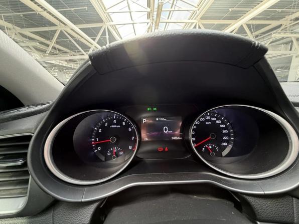 Kia Ceed III Рестайлинг с пробегом 2022 года, цена 2 010 000 рублей, 54763 км, хэтчбек, Автокод Объявления