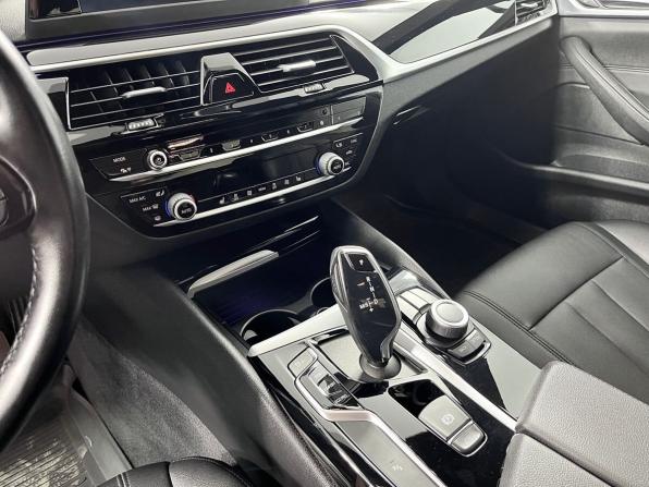 BMW 5 серии VII (G30/G31/G38) с пробегом 2019 года, цена 3 495 000 рублей, 86909 км, седан, Автокод Объявления