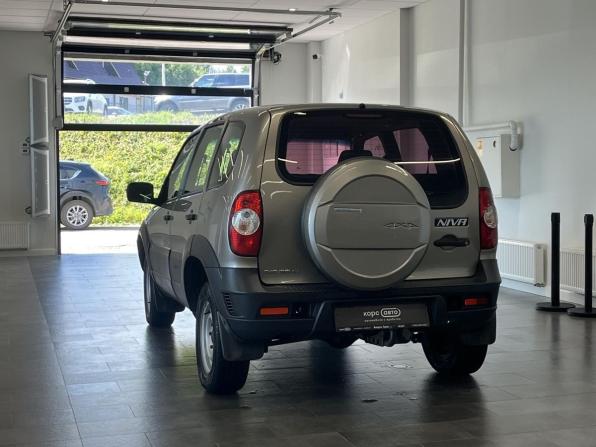 Chevrolet Niva I Рестайлинг с пробегом 2020 года, цена 596 900 рублей, 182037 км, внедорожник, Автокод Объявления