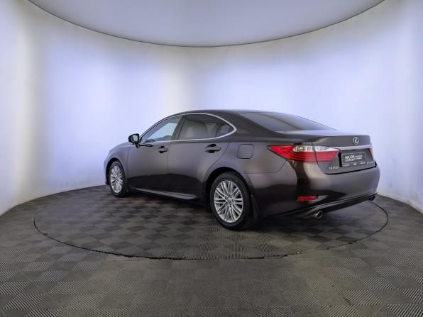 Lexus ES VI с пробегом 2014 года, цена 2 490 000 рублей, 139704 км, седан, Автокод Объявления