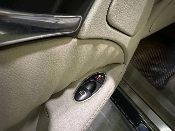 Mercedes-Benz E-Класс III (W211 S211) Рестайлинг с пробегом 2008 года, цена 889 000 рублей, 239821 км, седан, Автокод Объявления