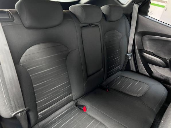 Hyundai ix35 I Рестайлинг с пробегом 2015 года, цена 1 295 000 рублей, 193549 км, внедорожник, Автокод Объявления