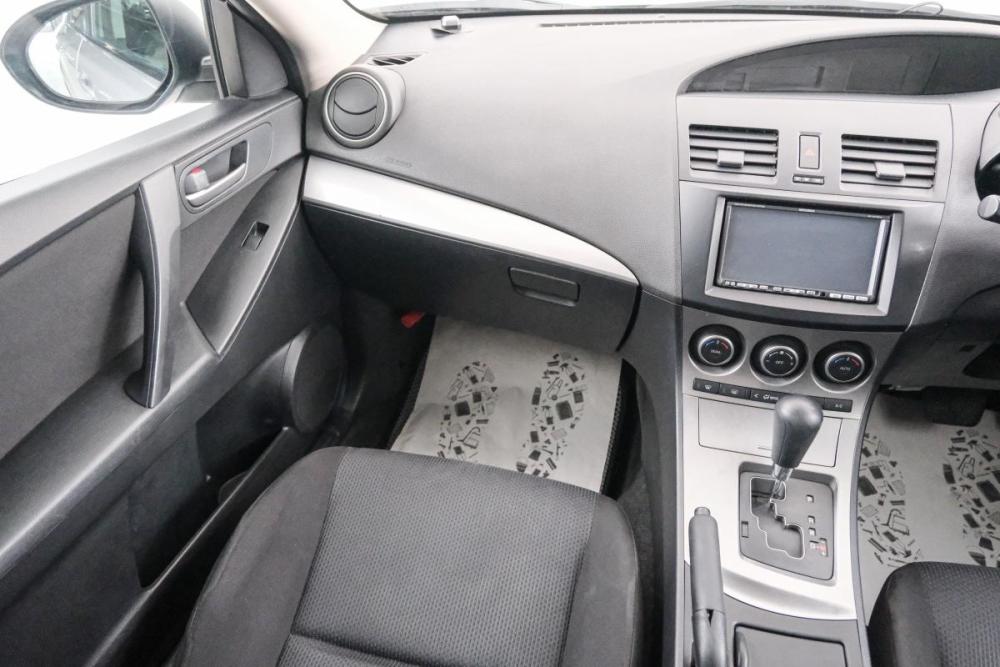 Mazda Axela II Красноярск  - изображение 12