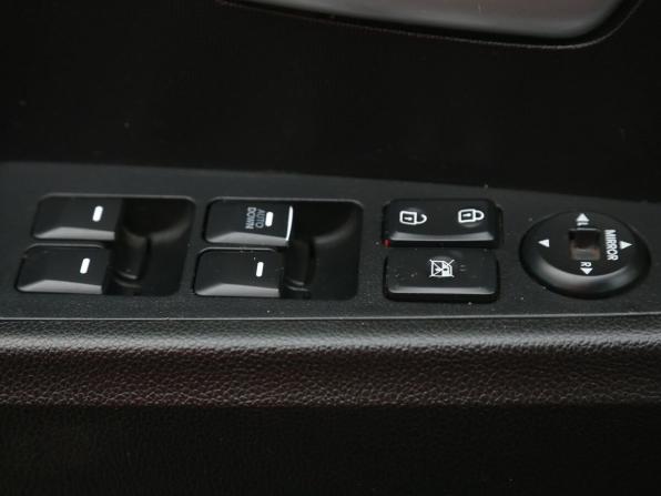 Kia Sportage III с пробегом 2012 года, цена 1 054 000 рублей, 273000 км, внедорожник, Автокод Объявления