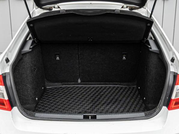 Skoda Octavia III (A7) Рестайлинг с пробегом 2020 года, цена 1 580 000 рублей, 133550 км, лифтбек, Автокод Объявления