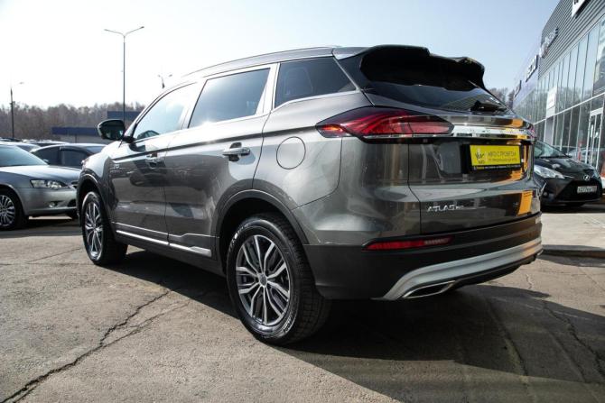Geely Atlas Pro с пробегом 2022 года, цена 2 045 000 рублей, 70250 км, внедорожник, Автокод Объявления